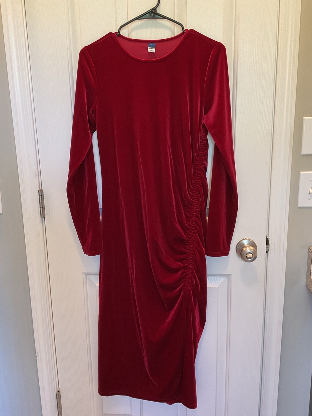 Old Navy Red Velvet Long-Sleeve Ruched Midi Dress